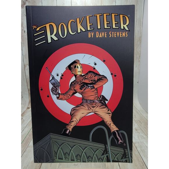Rocketeer Adventures #1 IDW Publishing May 2011 1B Cover Dave Stevens Art - Picture 1 of 2